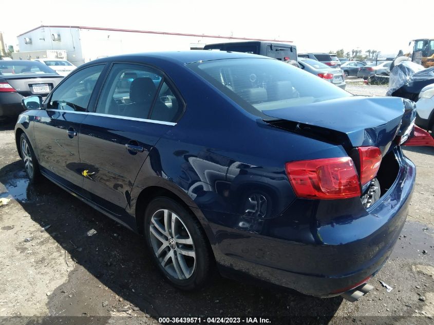 2013 VOLKSWAGEN JETTA SEDAN SE - 3VWDP7AJ0DM206805