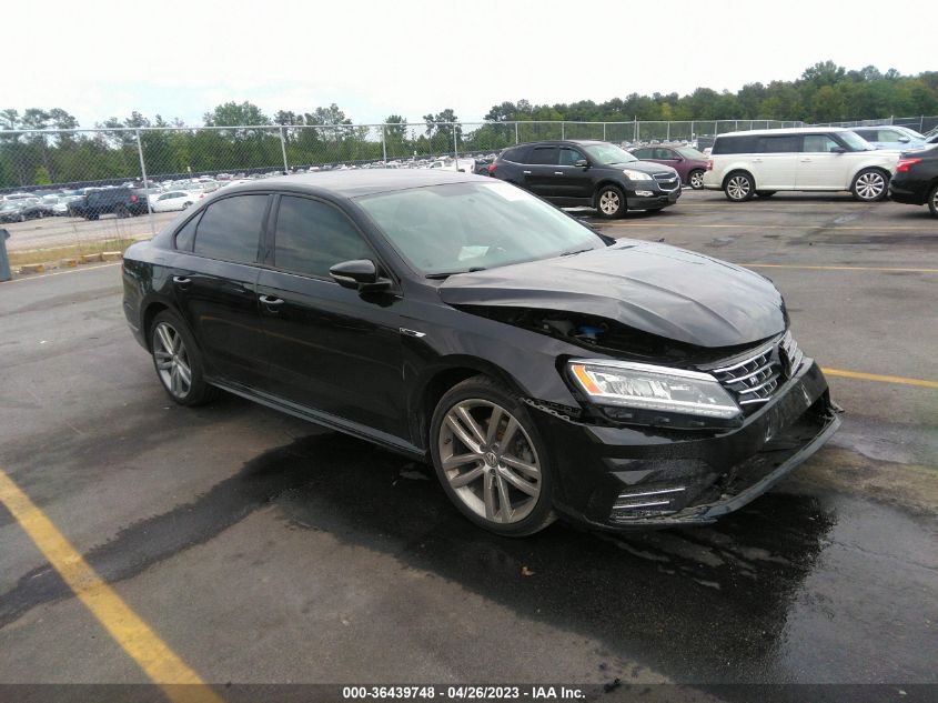 2018 VOLKSWAGEN PASSAT 2.0T S/R-LINE - 1VWAA7A33JC036796