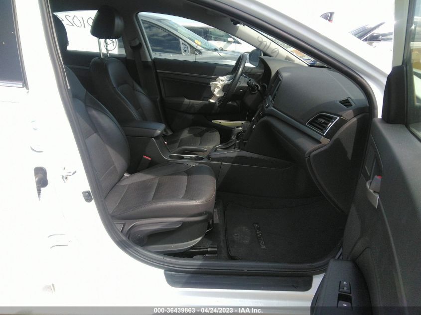 2017 HYUNDAI ELANTRA LIMITED - 5NPD84LF0HH034147
