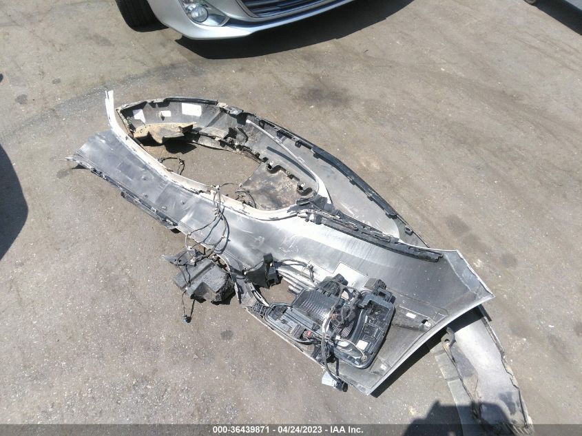 2020 BUICK ENCLAVE ESSENCE - 5GAERBKW2LJ221771
