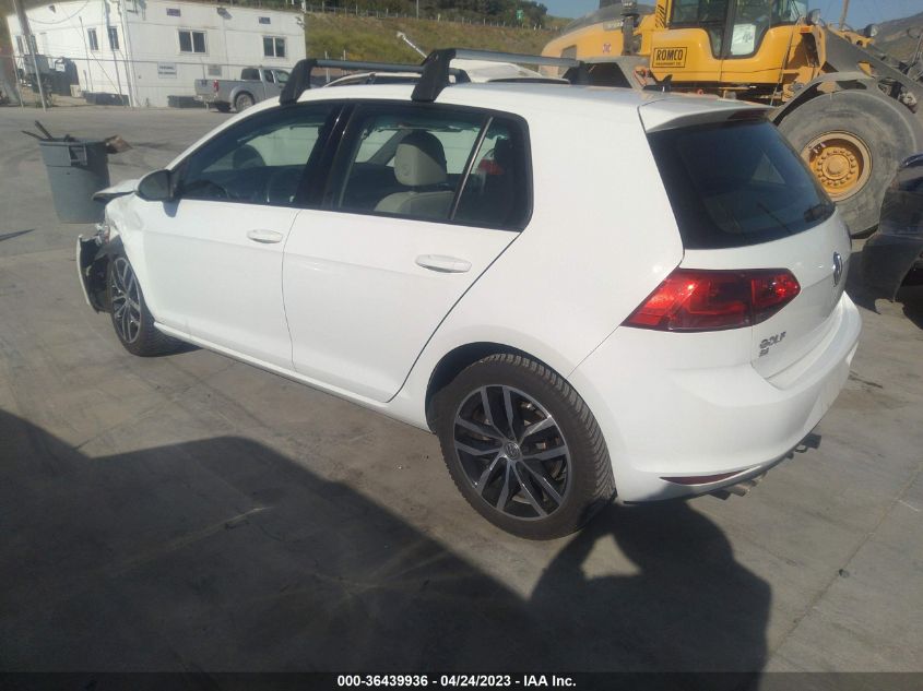 2017 VOLKSWAGEN GOLF S - 3VW217AU3HM029210