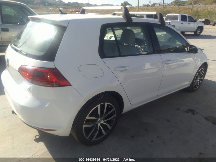 2017 VOLKSWAGEN GOLF S - 3VW217AU3HM029210