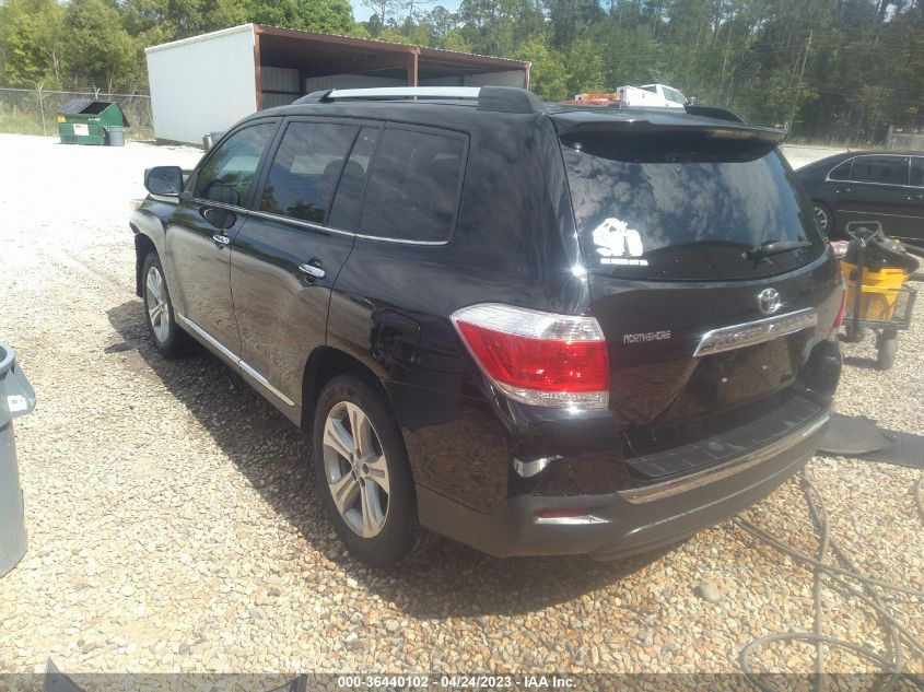 2013 TOYOTA HIGHLANDER LIMITED - 5TDYK3EH3DS136672
