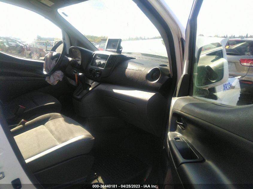 2017 NISSAN NV200 COMPACT CARGO SV - 3N6CM0KN3HK690015