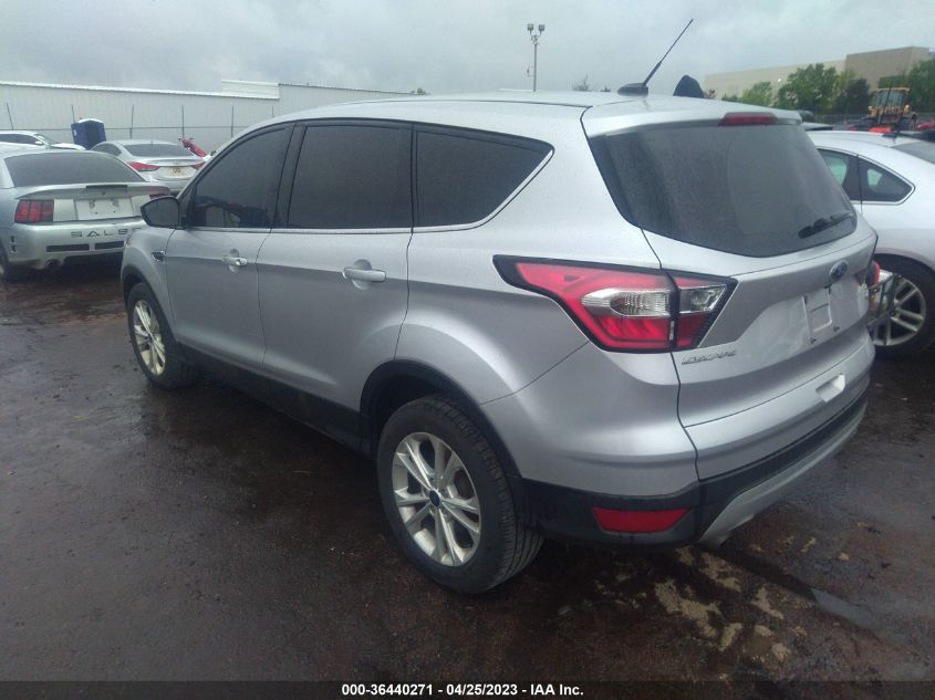 2017 FORD ESCAPE SE - 1FMCU0GD0HUC49067