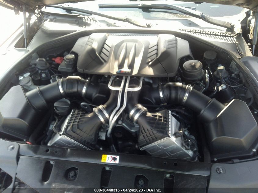 2013 BMW M6 - WBSLZ9C50DDZ78097