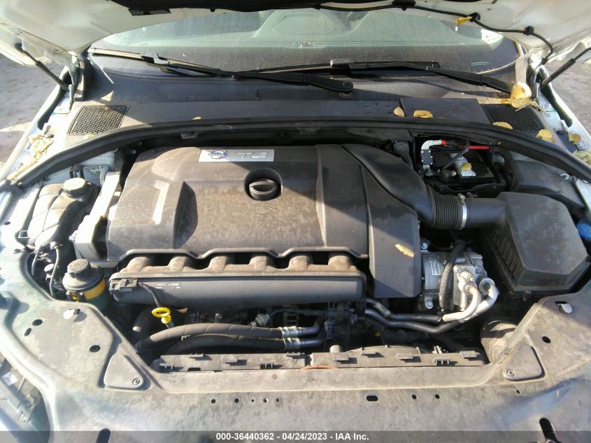 2015 VOLVO XC70 T6 PLATINUM - YV4902ND6F1196699