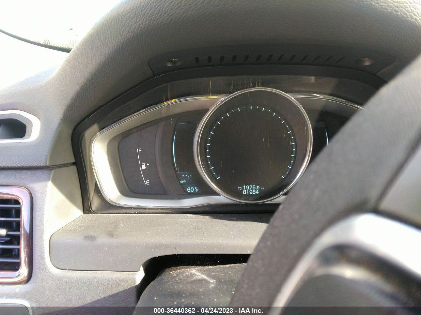 2015 VOLVO XC70 T6 PLATINUM - YV4902ND6F1196699