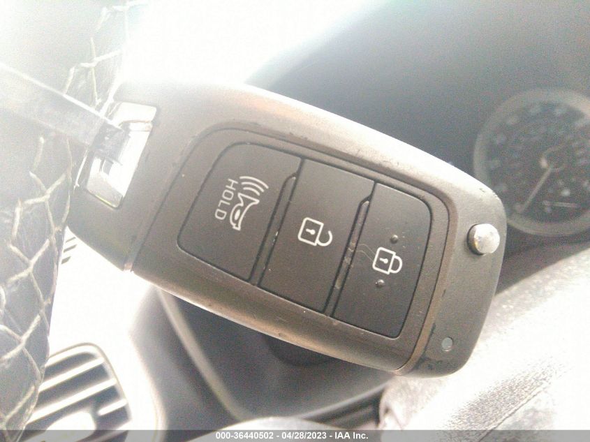 2021 HYUNDAI VENUE SEL - KMHRC8A36MU077813