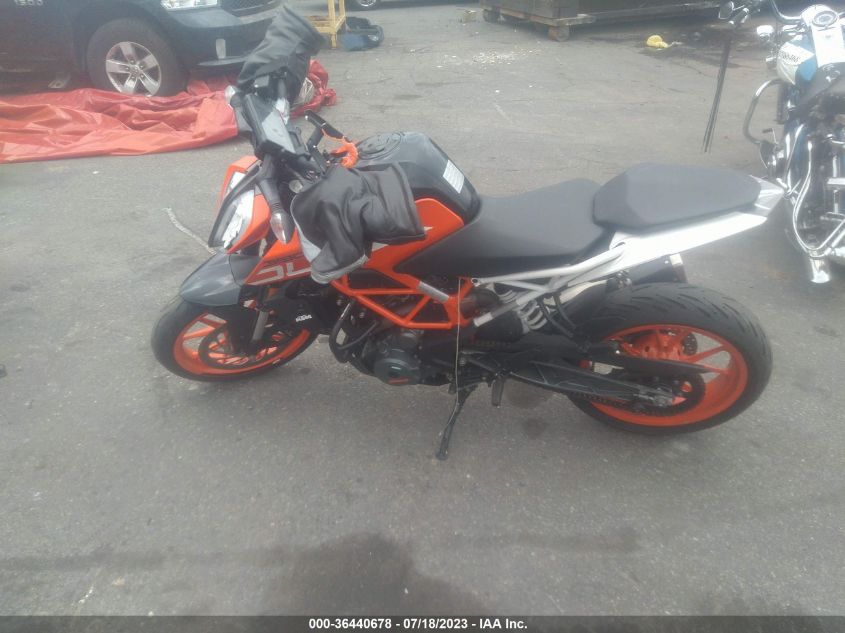 2019 KTM 390 DUKE MD2JPJ403KC221944