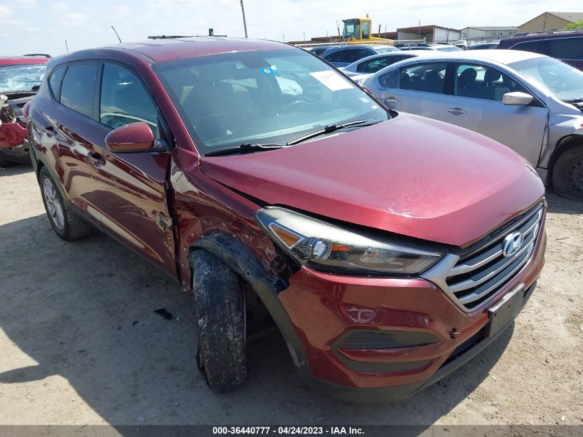 2017 HYUNDAI TUCSON SE - KM8J23A48HU435236