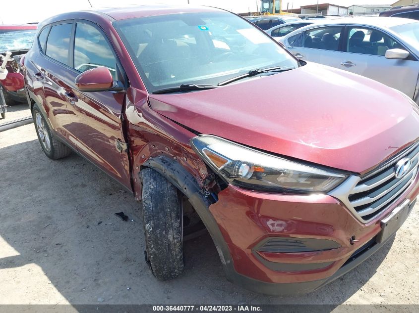 2017 HYUNDAI TUCSON SE - KM8J23A48HU435236