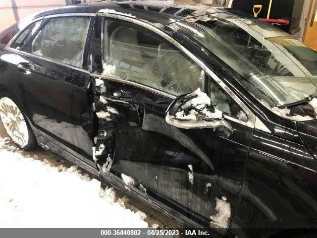 2017 LINCOLN MKZ RESERVE - 3LN6L5F98HR621854