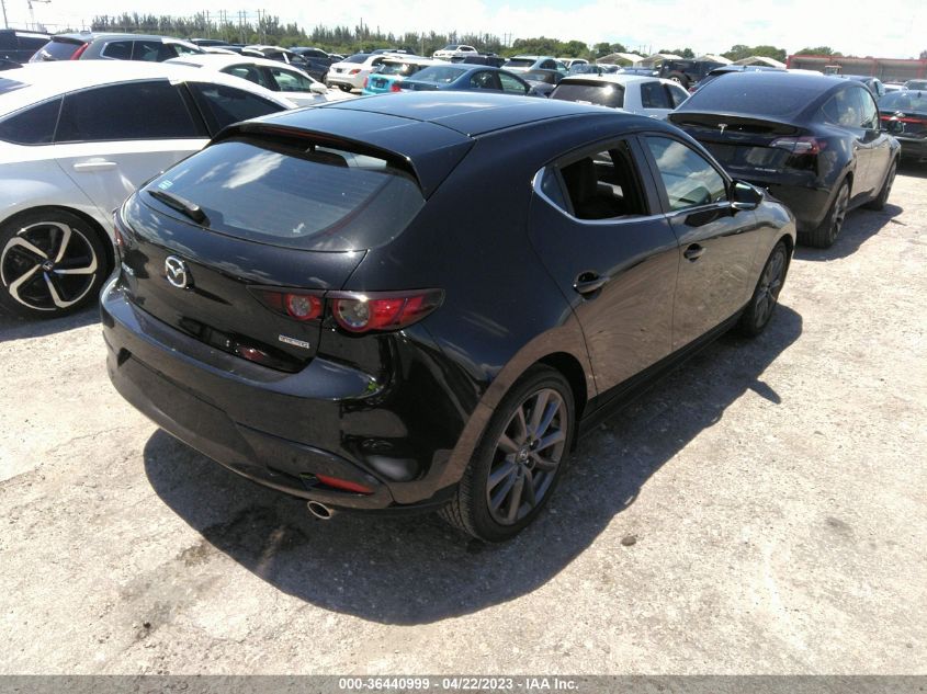 2021 MAZDA MAZDA3 HATCHBACK SELECT JM1BPAKLXM1309458