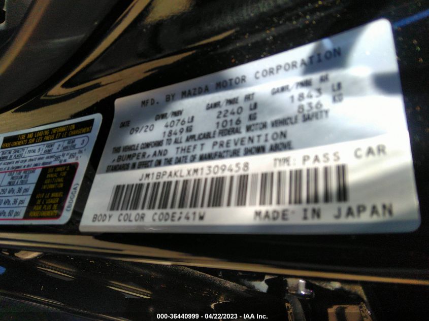 2021 MAZDA MAZDA3 HATCHBACK SELECT JM1BPAKLXM1309458