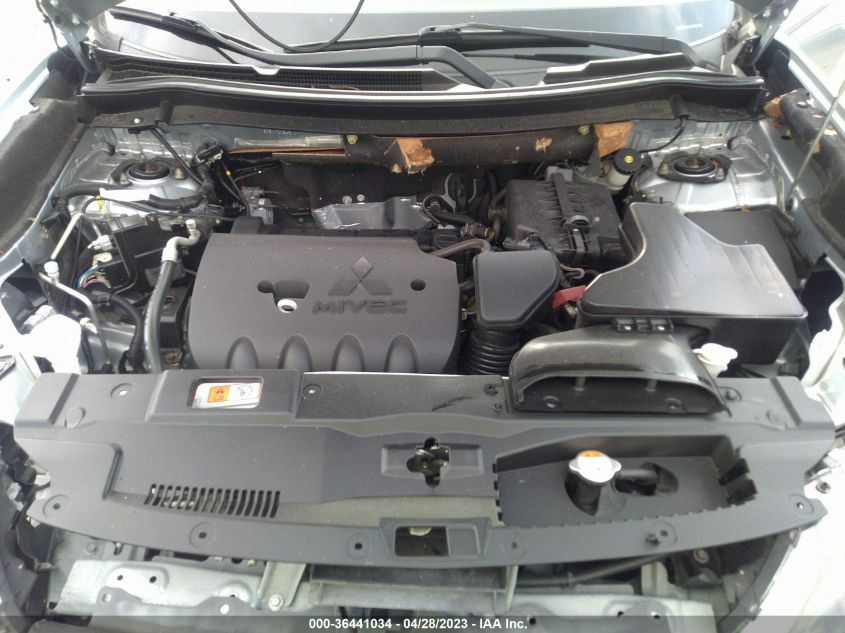 2017 MITSUBISHI OUTLANDER SE/SEL - JA4AD3A39HZ036810