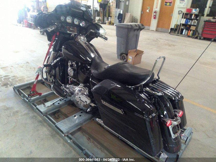 2014 HARLEY-DAVIDSON FLHXS STREET GLIDE SPECIAL - 1HD1KRM14EB675012
