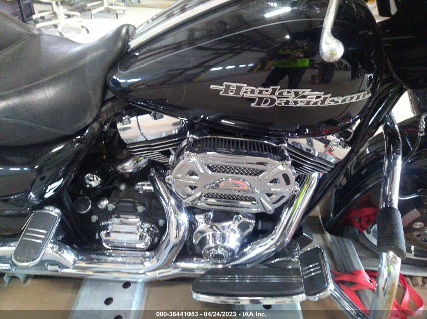 2014 HARLEY-DAVIDSON FLHXS STREET GLIDE SPECIAL - 1HD1KRM14EB675012