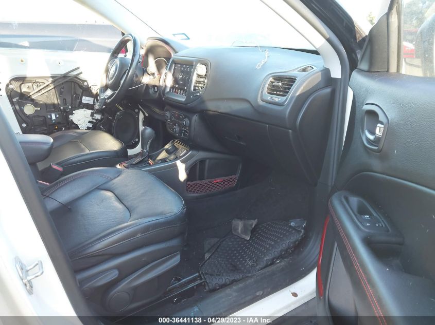 2019 JEEP COMPASS TRAILHAWK - 3C4NJDDB3KT818396