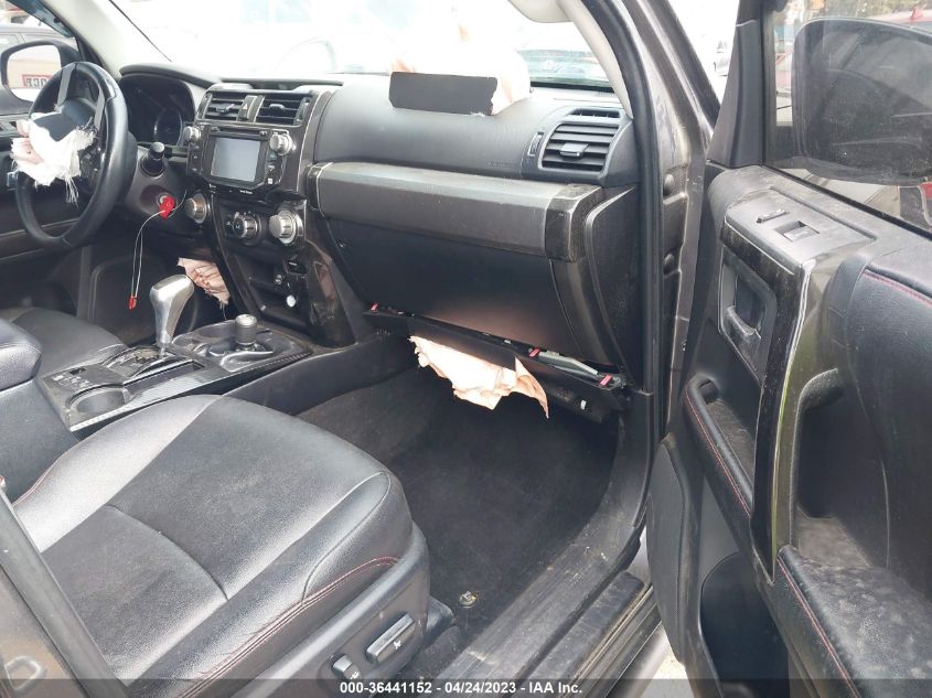 2017 TOYOTA 4RUNNER TRD OFF ROAD - JTEBU5JR6H5468557