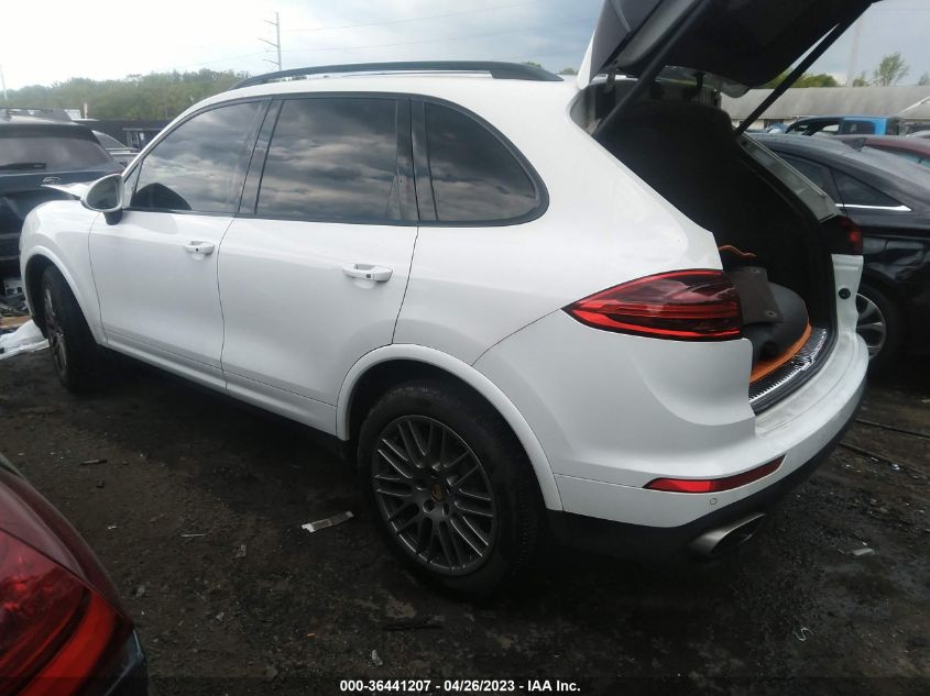 2017 PORSCHE CAYENNE - WP1AA2A27HKA86810