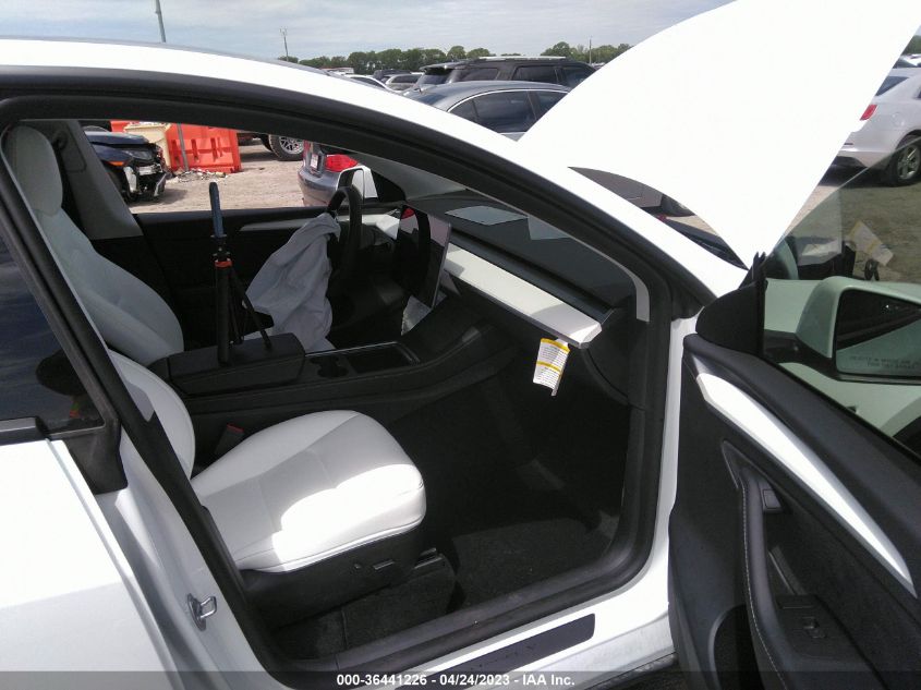 2022 TESLA MODEL Y PERFORMANCE - 7SAYGDEF8NF536869