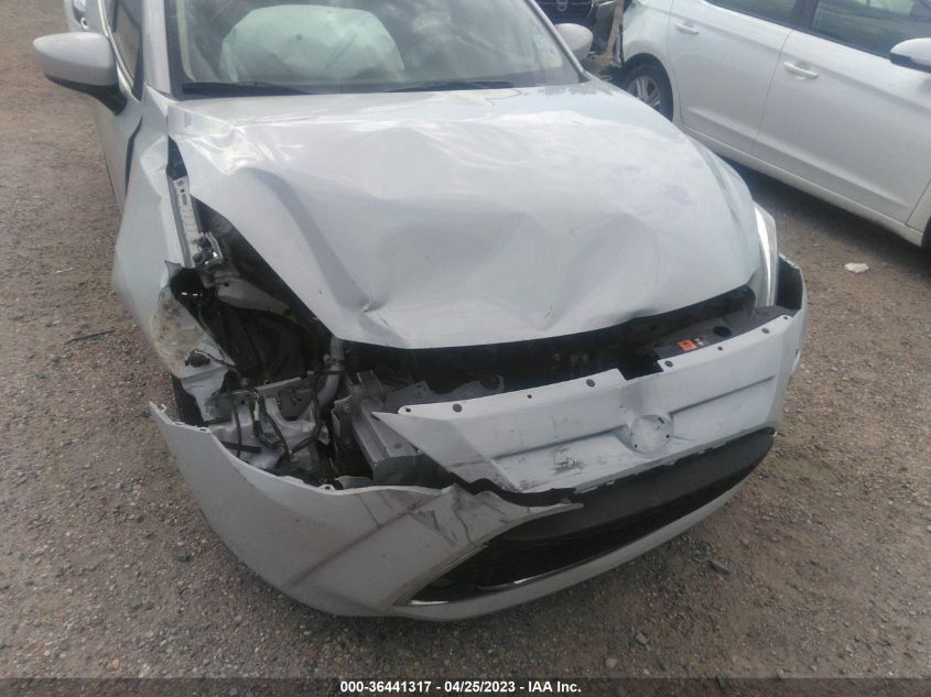 2019 TOYOTA YARIS SEDAN L/LE/XLE 3MYDLBYV1KY516995