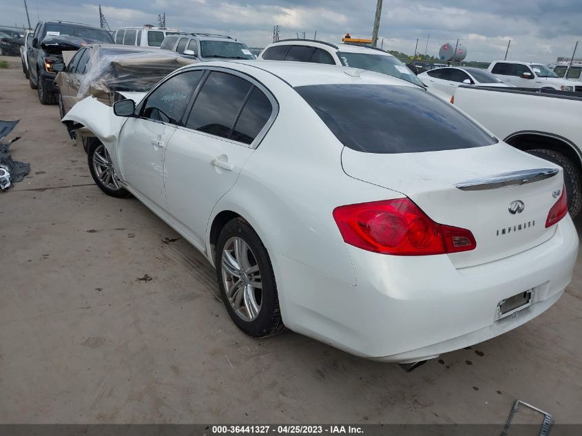 2015 INFINITI Q40 JN1CV6AP0FM503108