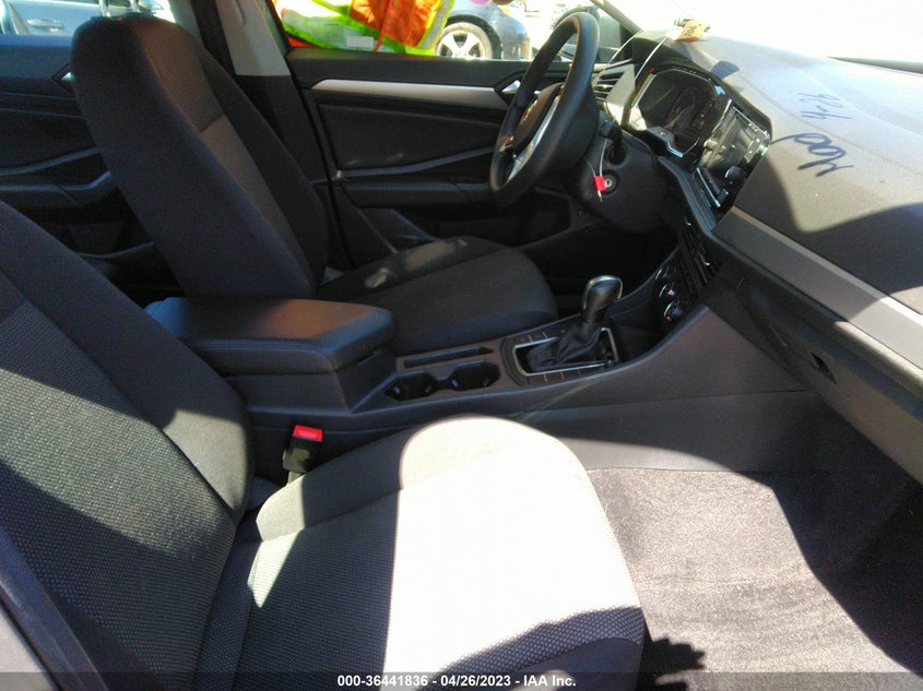 VIN 3VWC57BU0KM209663 2019 VOLKSWAGEN JETTA S/SE/R-LINE