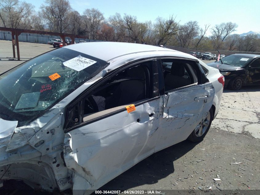 2014 FORD FOCUS SE - 1FADP3F28EL111690