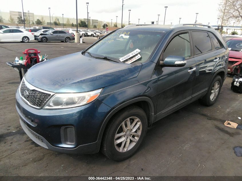 2015 KIA SORENTO LX - 5XYKT4A7XFG559559