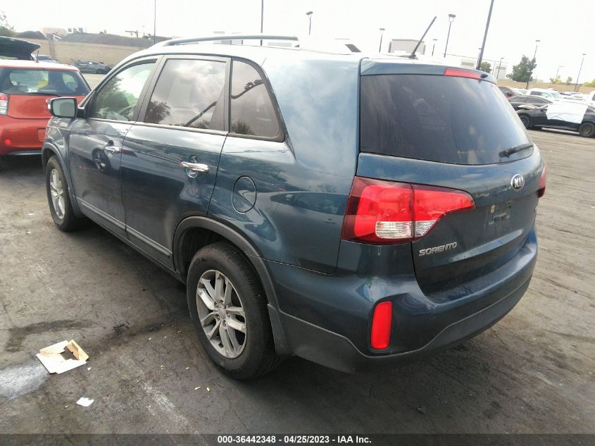 2015 KIA SORENTO LX - 5XYKT4A7XFG559559