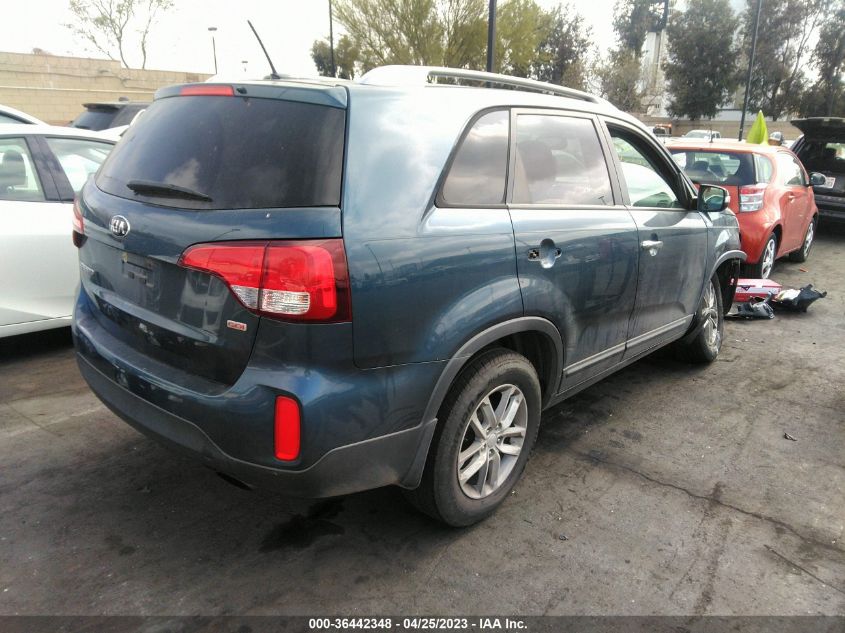 2015 KIA SORENTO LX - 5XYKT4A7XFG559559