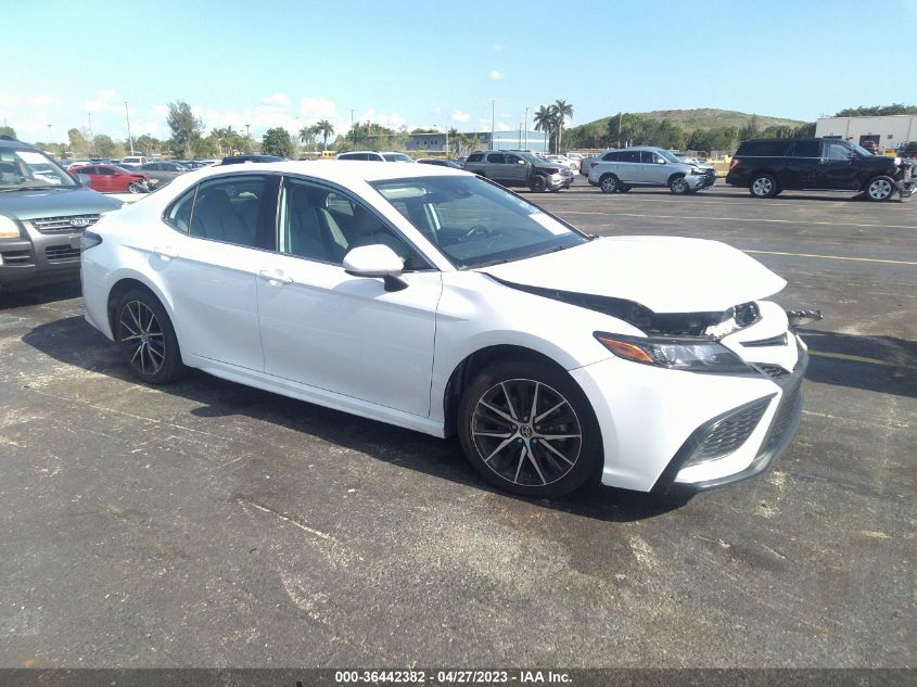 2021 TOYOTA CAMRY SE - 4T1G11AK6MU432359
