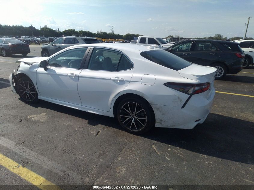 2021 TOYOTA CAMRY SE - 4T1G11AK6MU432359