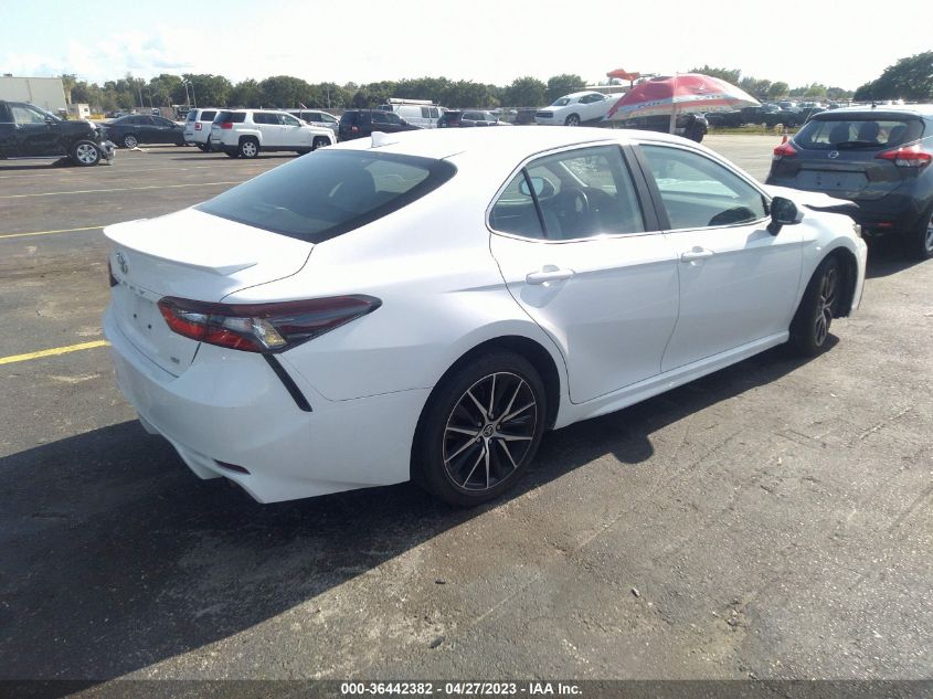 2021 TOYOTA CAMRY SE - 4T1G11AK6MU432359