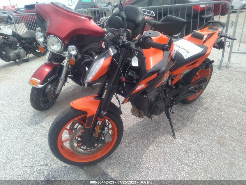 2022 KTM 890 DUKE R - VBKTU9401NM842151