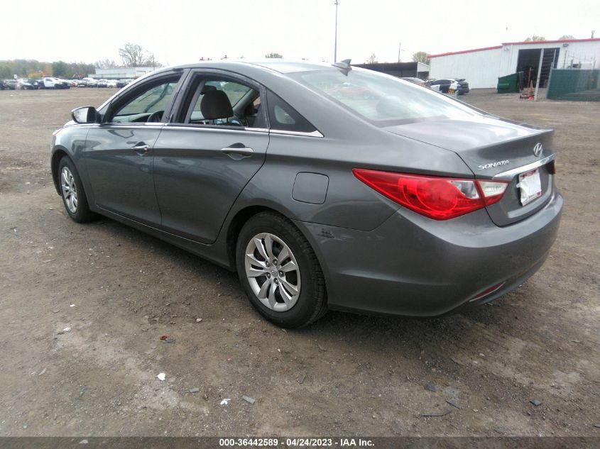 VIN 5NPEB4AC4DH533932 2013 HYUNDAI SONATA no.3