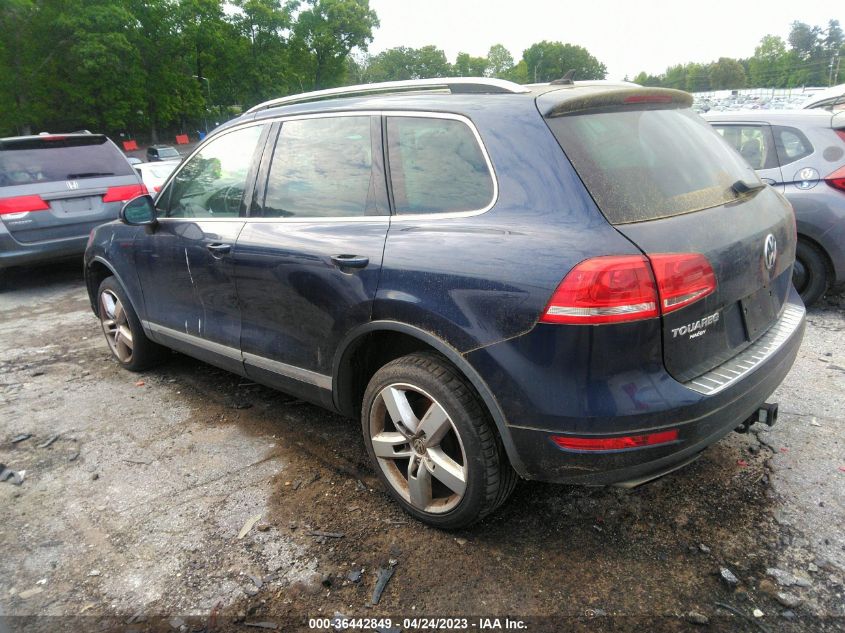 2013 VOLKSWAGEN TOUAREG LUX WVGEP9BP3DD006112