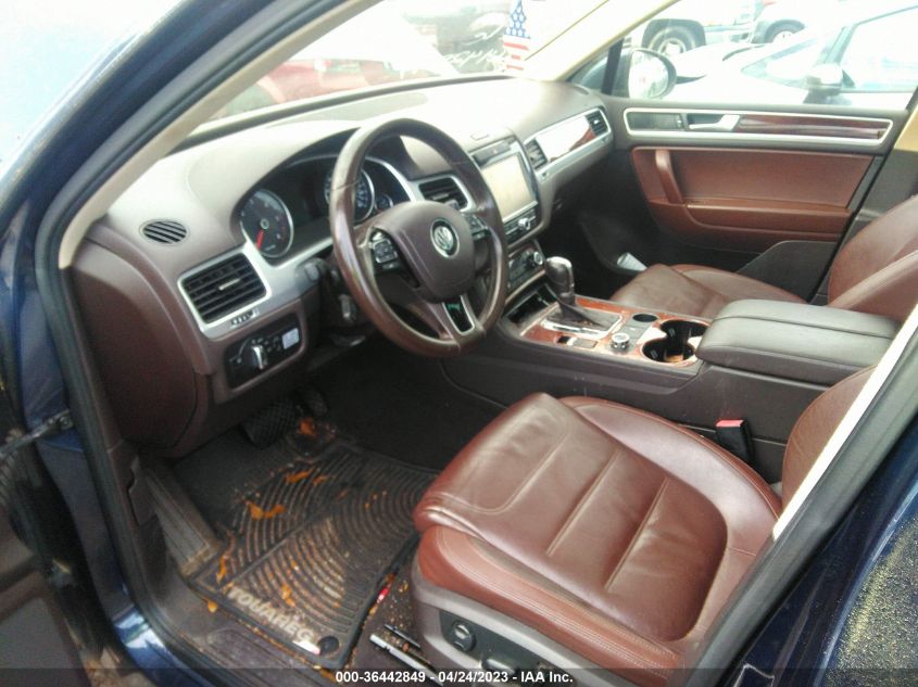 2013 VOLKSWAGEN TOUAREG LUX WVGEP9BP3DD006112
