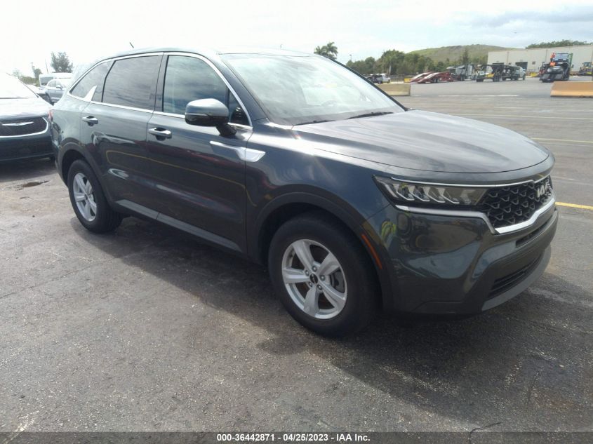 2022 KIA SORENTO LX - 5XYRG4LC4NG100569