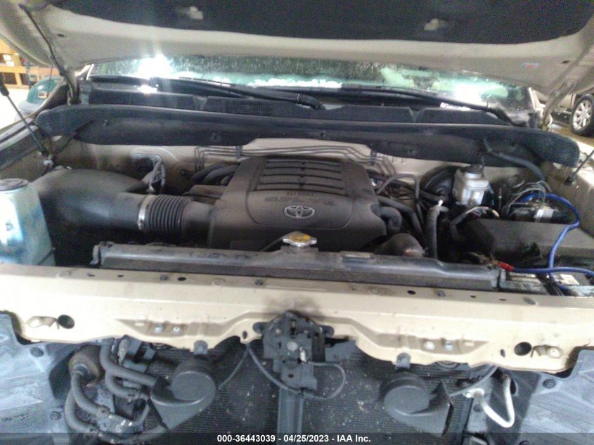 2017 TOYOTA TUNDRA 4WD SR5/TRD PRO - 5TFDW5F11HX603734