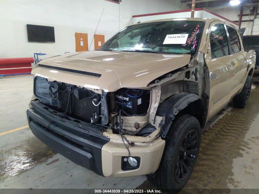 2017 TOYOTA TUNDRA 4WD SR5/TRD PRO - 5TFDW5F11HX603734