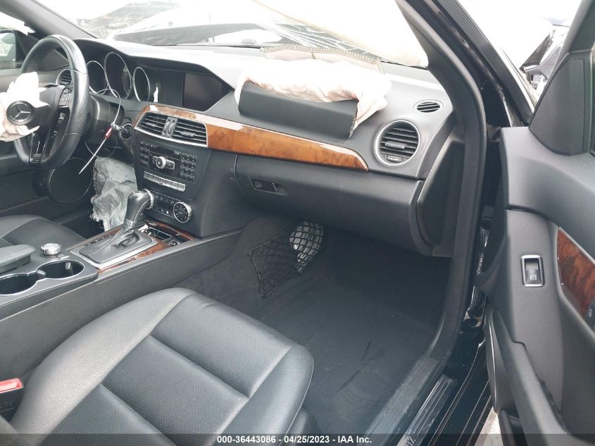2014 MERCEDES-BENZ C-CLASS C 250 - WDDGF4HB4EA933692