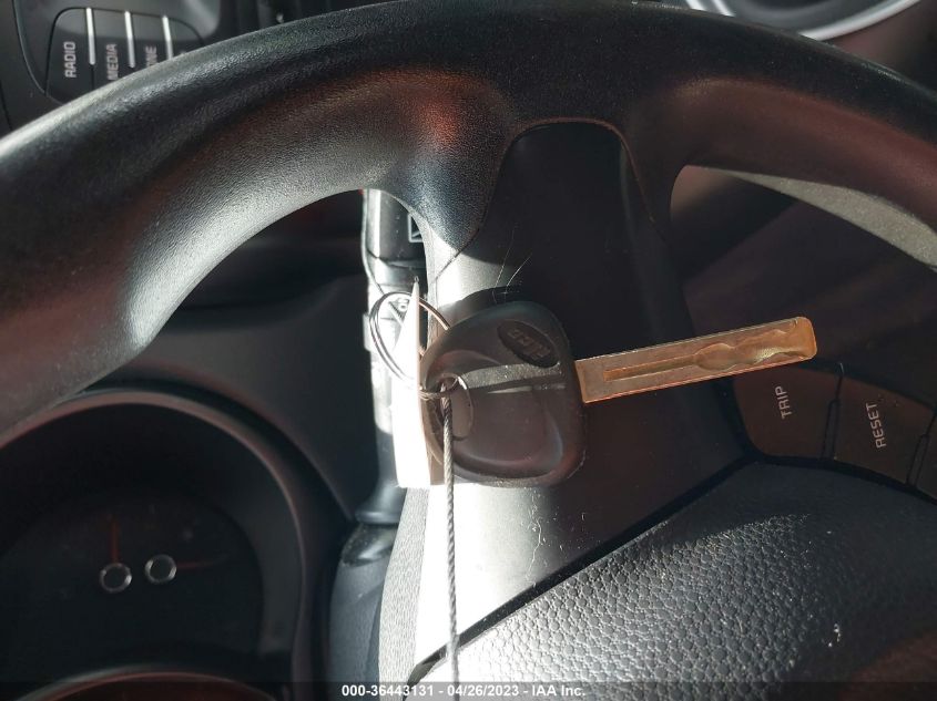 2016 KIA SOUL BASE - KNDJN2A23G7258404
