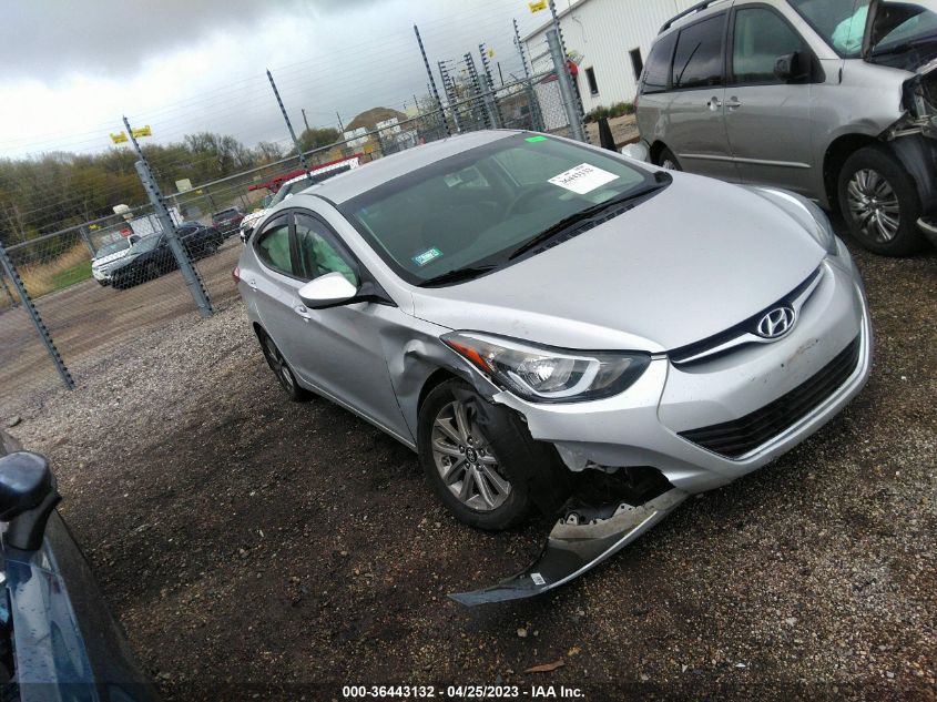 2016 HYUNDAI ELANTRA SE - 5NPDH4AE9GH686029