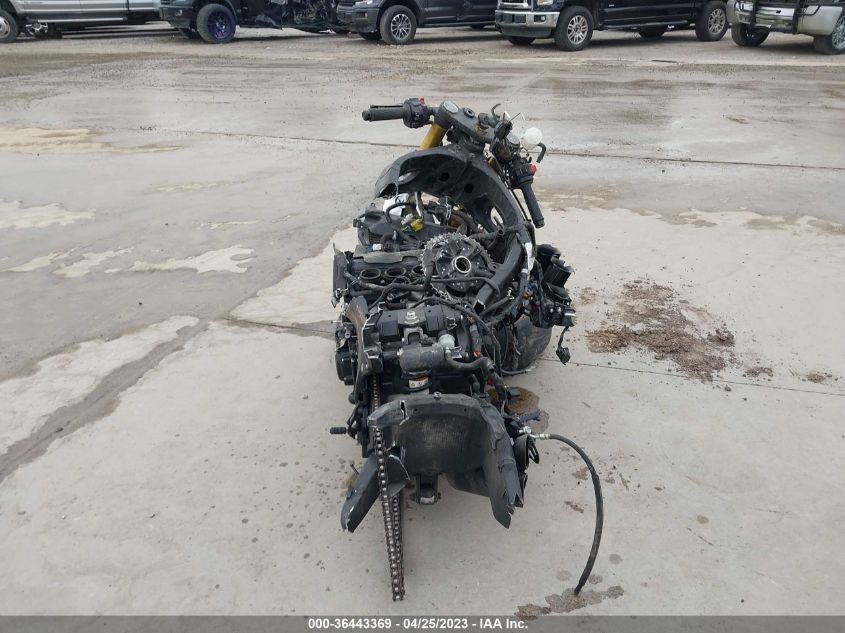2019 SUZUKI GSX-R750 - JS1GR7MA8K7100237