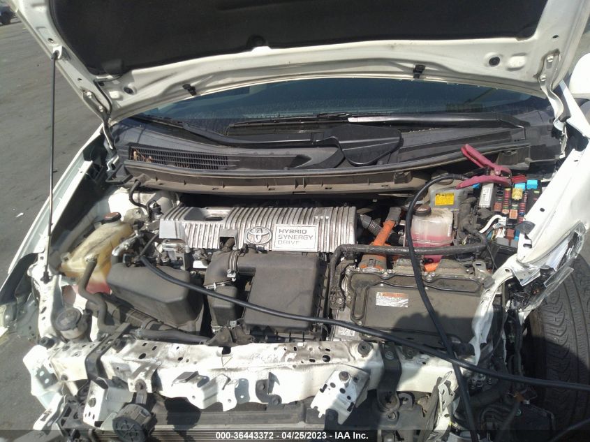 2015 TOYOTA PRIUS FOUR - JTDKN3DU1F0474816