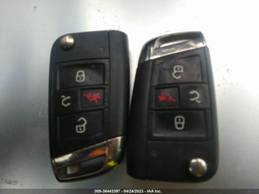 2016 VOLKSWAGEN GOLF GTI SE - 3VW4T7AU5GM043028