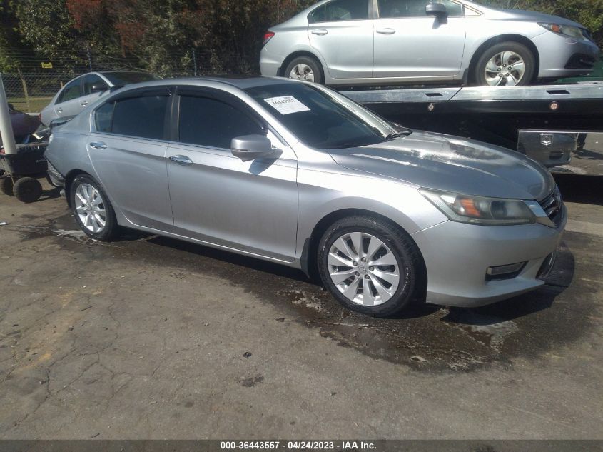 VIN 1HGCR2F87DA130774 2013 HONDA ACCORD SDN no.1